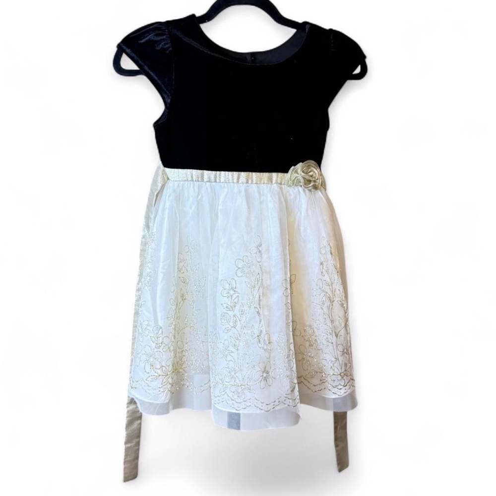 Jona Michelle Black and Cream Formal Dress